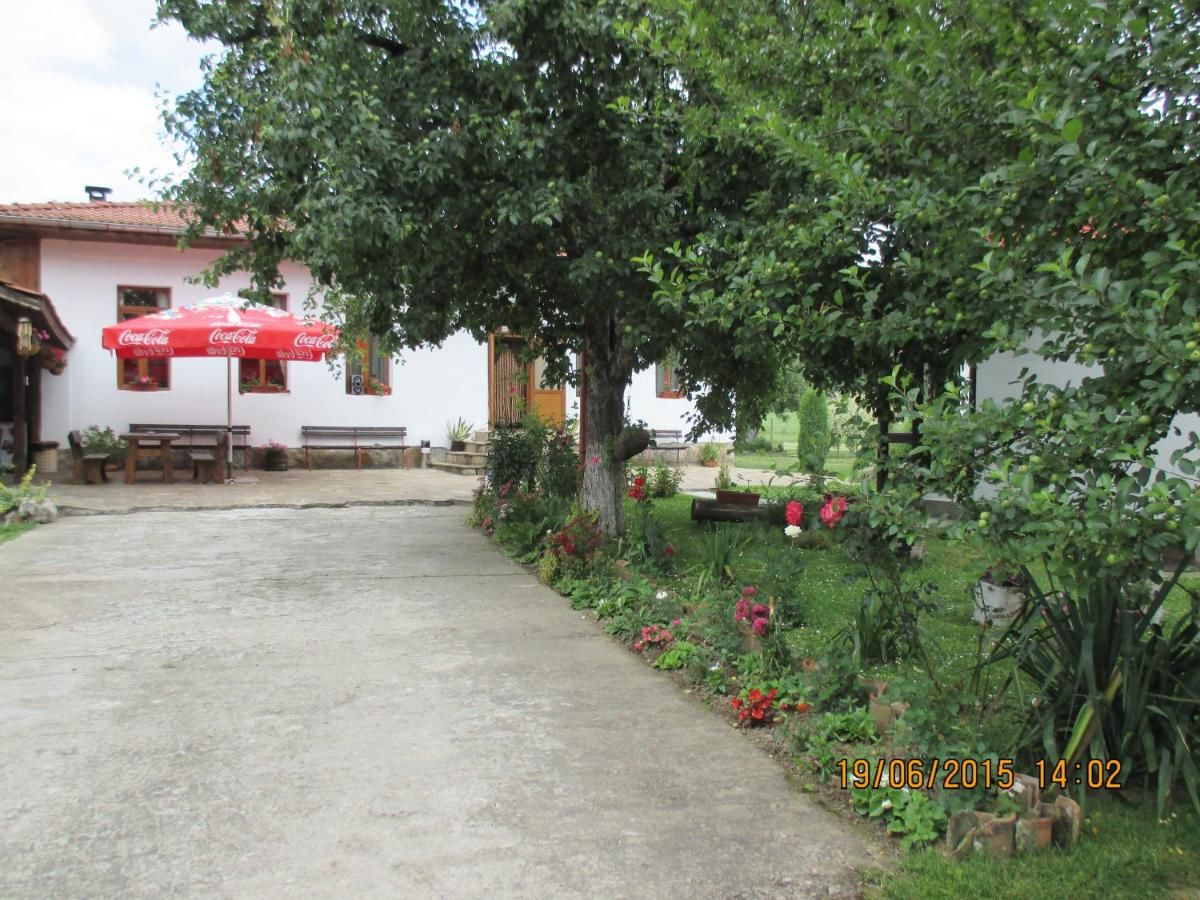 Комплексы для отдыха с коттеджами/бунгало Lucky Bungalows Елена-28