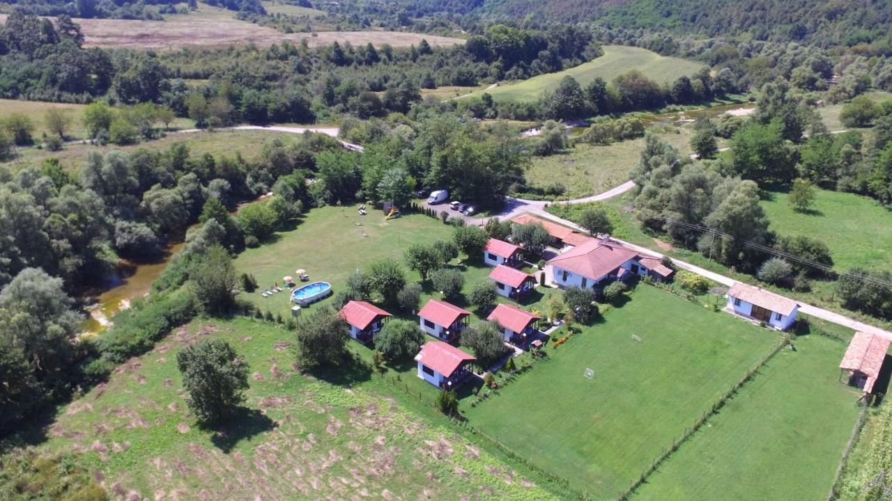 Комплексы для отдыха с коттеджами/бунгало Lucky Bungalows Елена-6