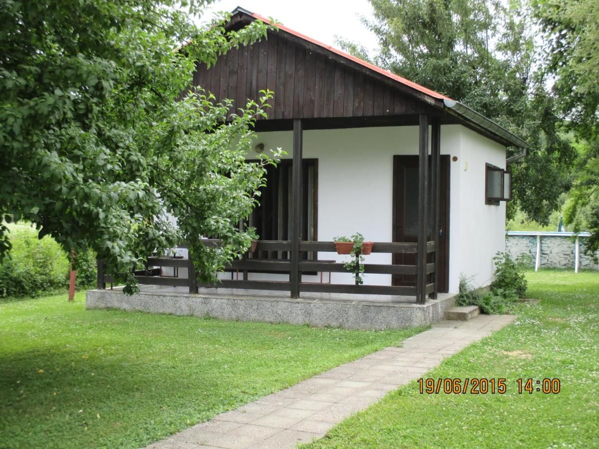 Комплексы для отдыха с коттеджами/бунгало Lucky Bungalows Елена-40