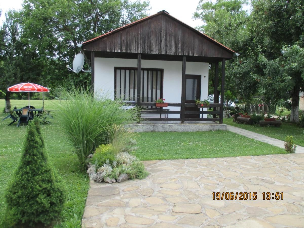 Комплексы для отдыха с коттеджами/бунгало Lucky Bungalows Елена-47