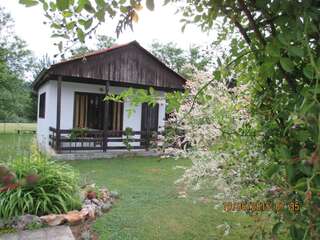 Комплексы для отдыха с коттеджами/бунгало Lucky Bungalows Елена-6